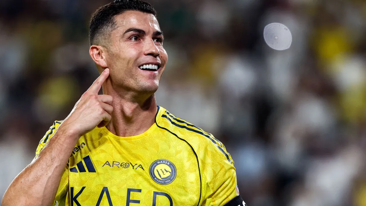 صديق رونالدو يشعل حرب الميركاتو بين النصر والهلال بصفقة تاريخية غير متوقعة